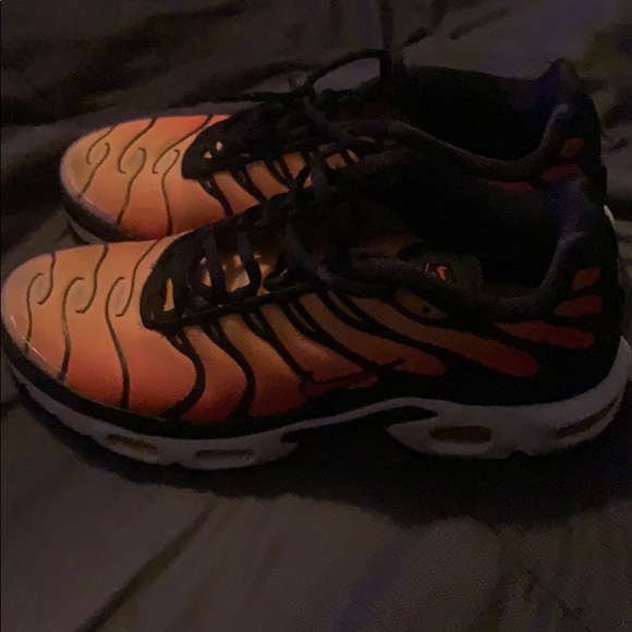 Air max - Picture 1 of 4